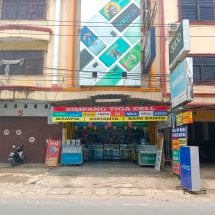 store front